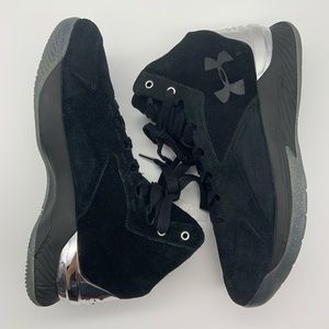 NWT!  Under Armour Curry 1 Lux Mid Black / Silver